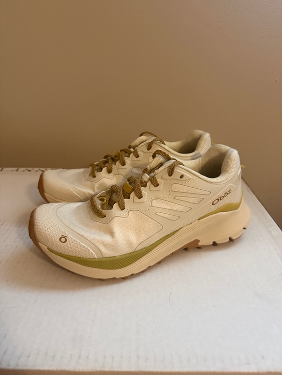Oboz Footwear Shoes - NWOT Oboz Women's Katabatic Wind Low Hiking Trail Shoe